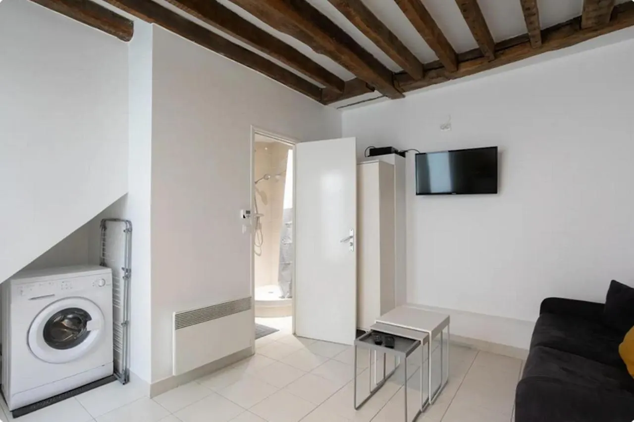 Top Apartment Etoile av Ternes Paris